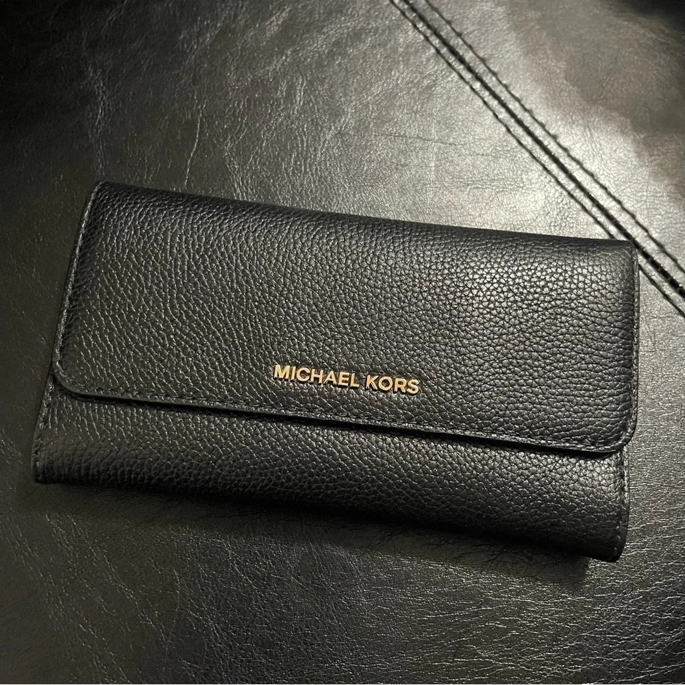 Michael Kors Black Leather Wallet